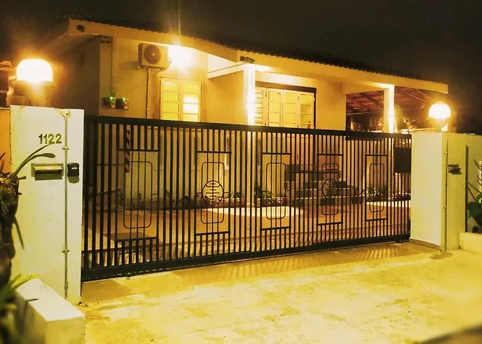 Ipoh Chat Villa 10 Pax 经典怀旧 精品民宿rareclassic超经典