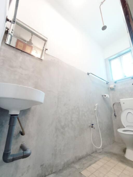 10 Pax 经典怀旧 精品民宿rareclassic超经典 Rumah percutian Ipoh